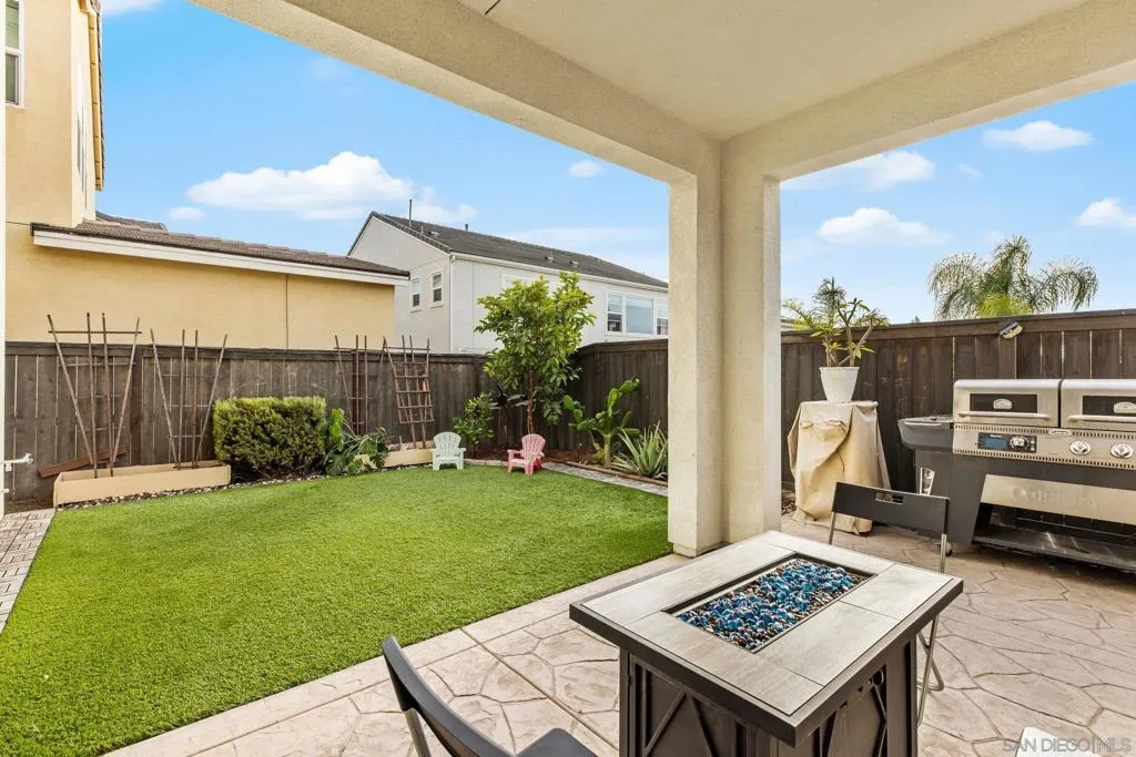 2018 Avenida Artana, Chula Vista, California 91913 home-pic-17