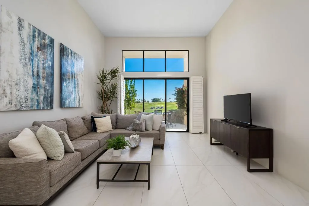 54108 Oaktree, La Quinta, California 92253 home-pic-25