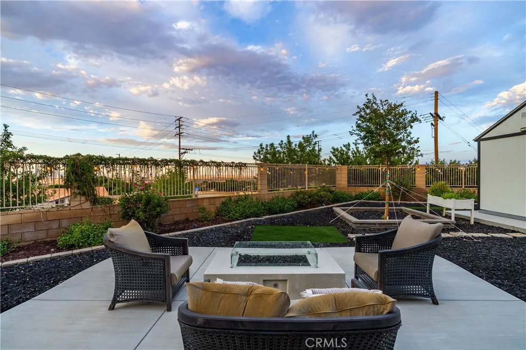 7005 Hartford Lane, Palmdale, California 93551 home-pic-65