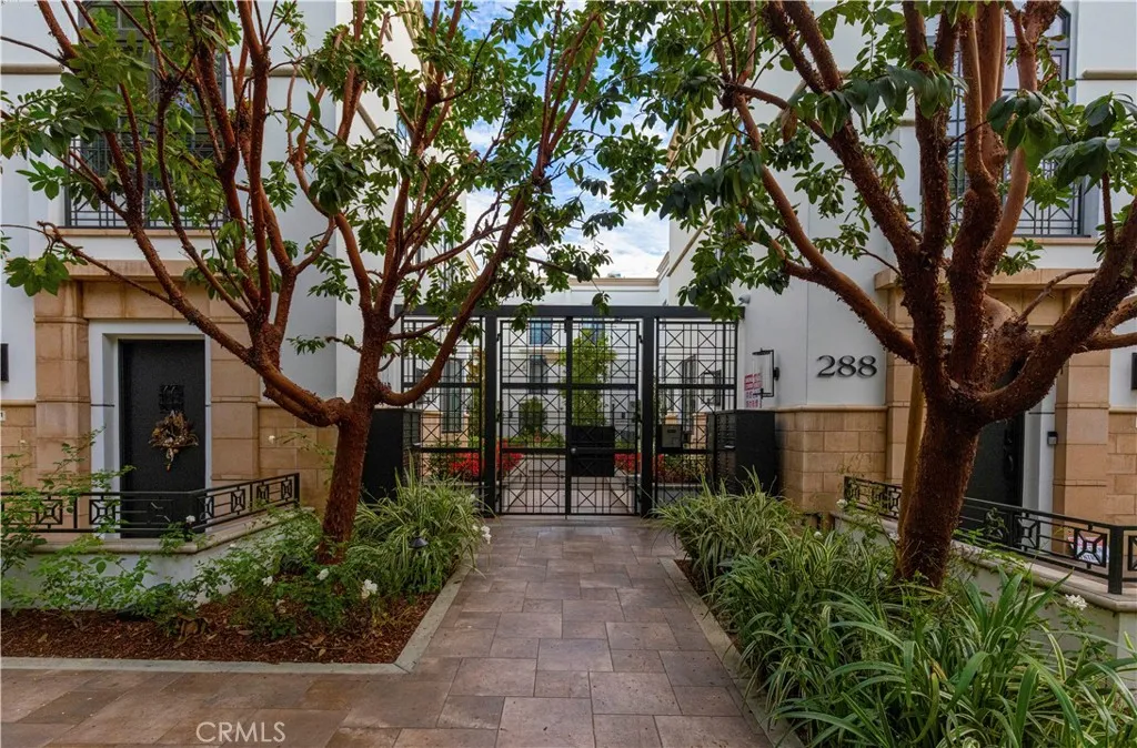 288 S Oakland Ave 211, Pasadena, California 91101 home-pic-27