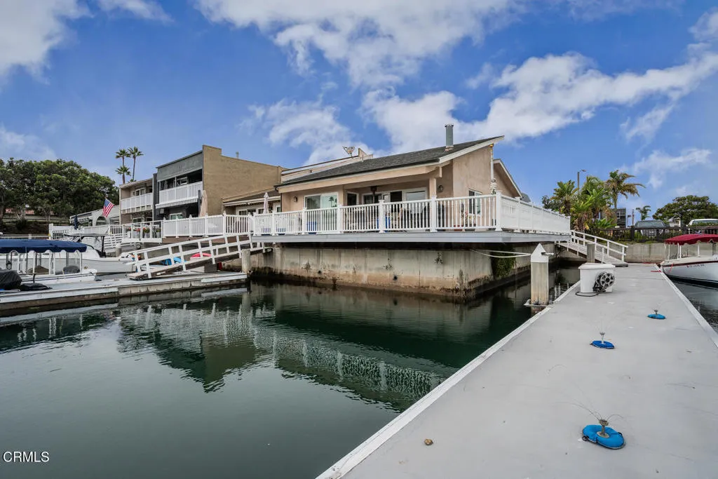 4604 Falkirk, Oxnard, California 93035 home-pic-28