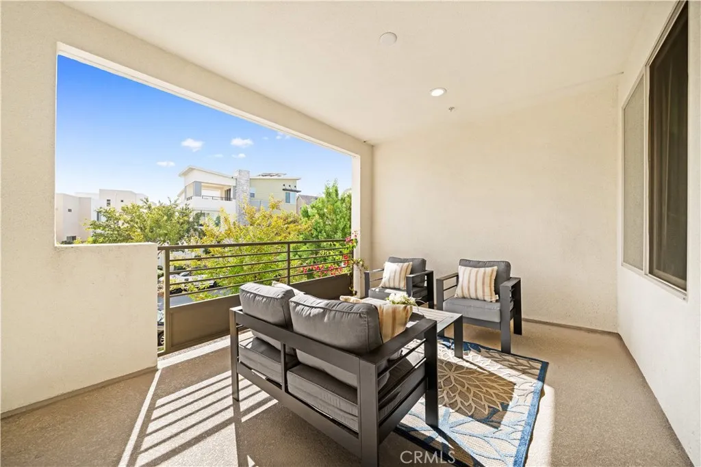 115 Episode, Irvine, California 92618 home-pic-32