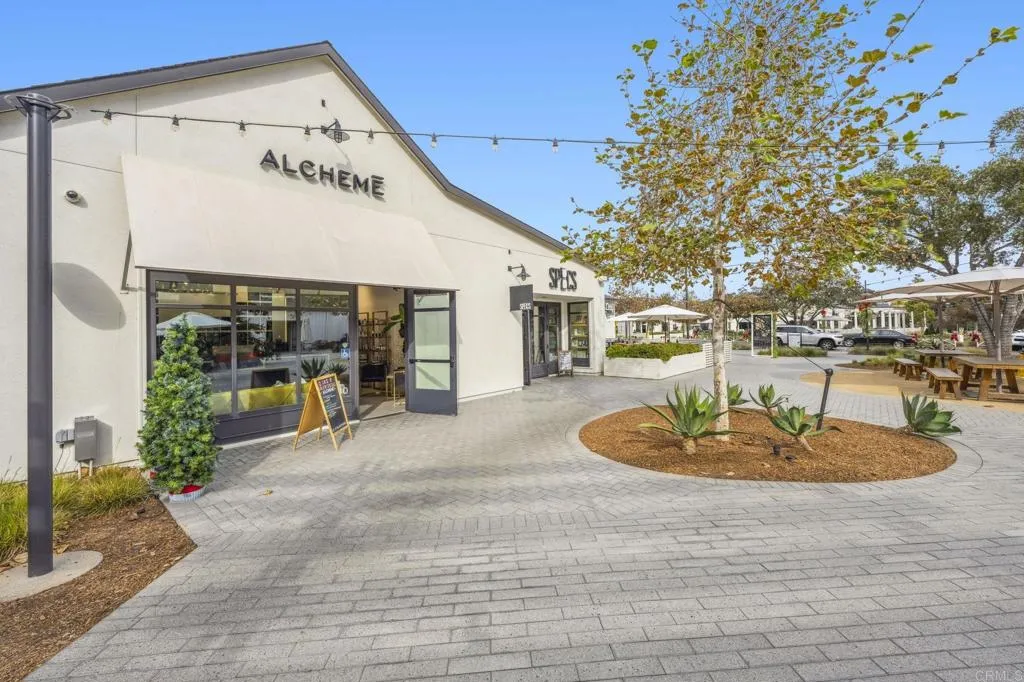 3694 Fallon Circle, San Diego, California 92130 home-pic-38