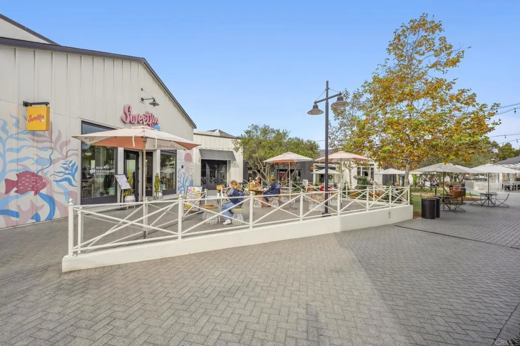 3694 Fallon Circle, San Diego, California 92130 home-pic-41