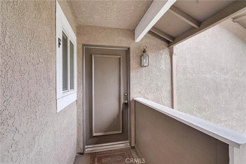 3639 Country Oaks Loop F, Ontario, California 91761 home-pic-1
