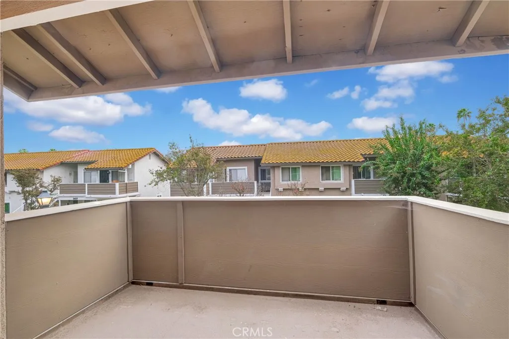 3639 Country Oaks Loop F, Ontario, California 91761 home-pic-19