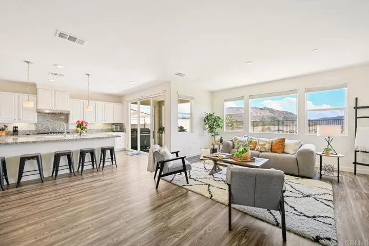 4634 Silent Knoll Drive, Fallbrook, California 92028