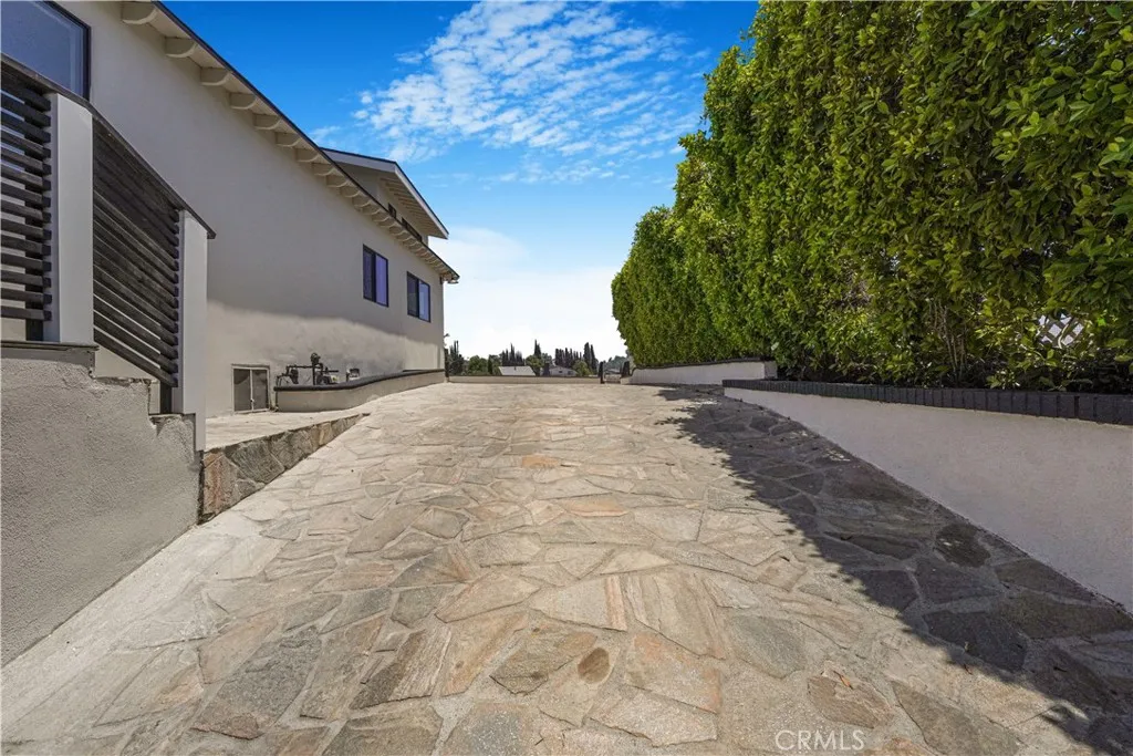 3560 Lavell, Los Angeles, California 90065 home-pic-9