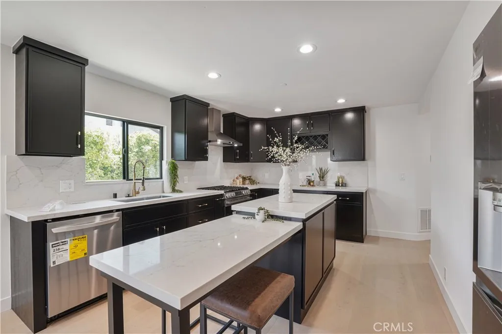 3560 Lavell, Los Angeles, California 90065 home-pic-4