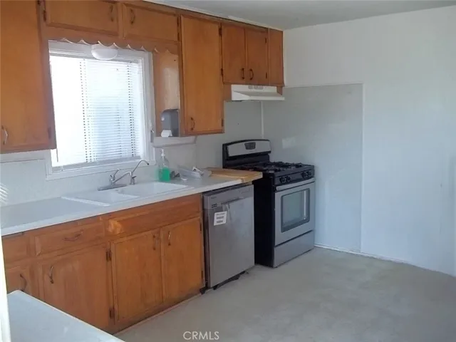 6552 Mitchell, Riverside, California 92505