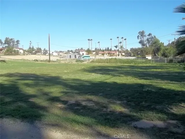 6552 Mitchell, Riverside, California 92505