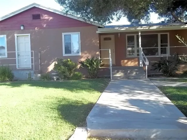 6552 Mitchell, Riverside, California 92505