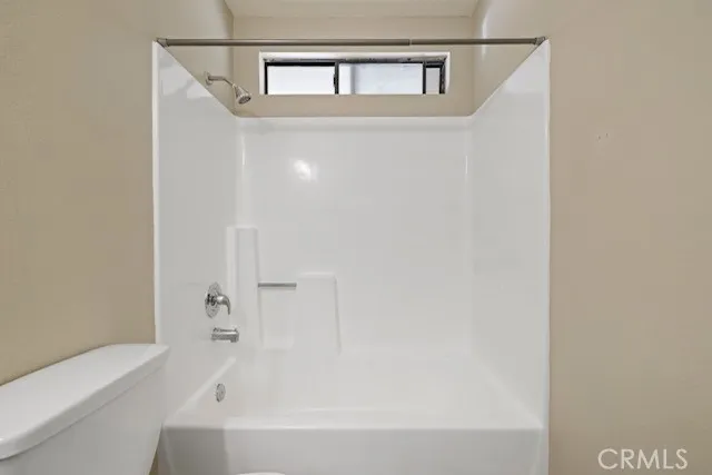 523 E Kettering, Lancaster, California 93535 home-pic-20