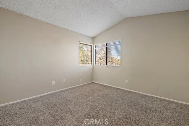 523 E Kettering, Lancaster, California 93535 home-pic-8