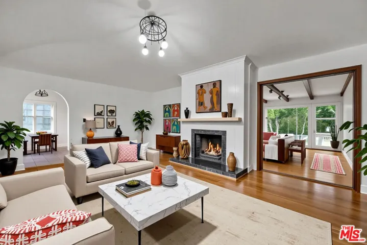 10281 Dunleer Drive, Los Angeles, California 90064