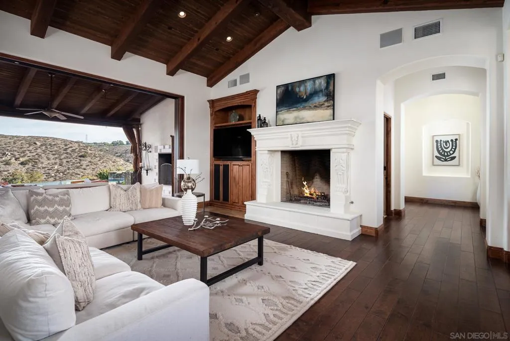 16531 Zumaque, Rancho Santa Fe, California 92067 home-pic-5