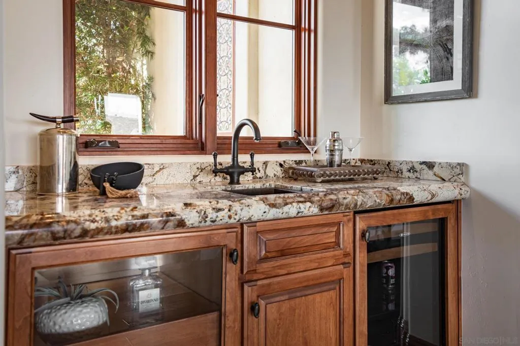 16531 Zumaque, Rancho Santa Fe, California 92067 home-pic-12