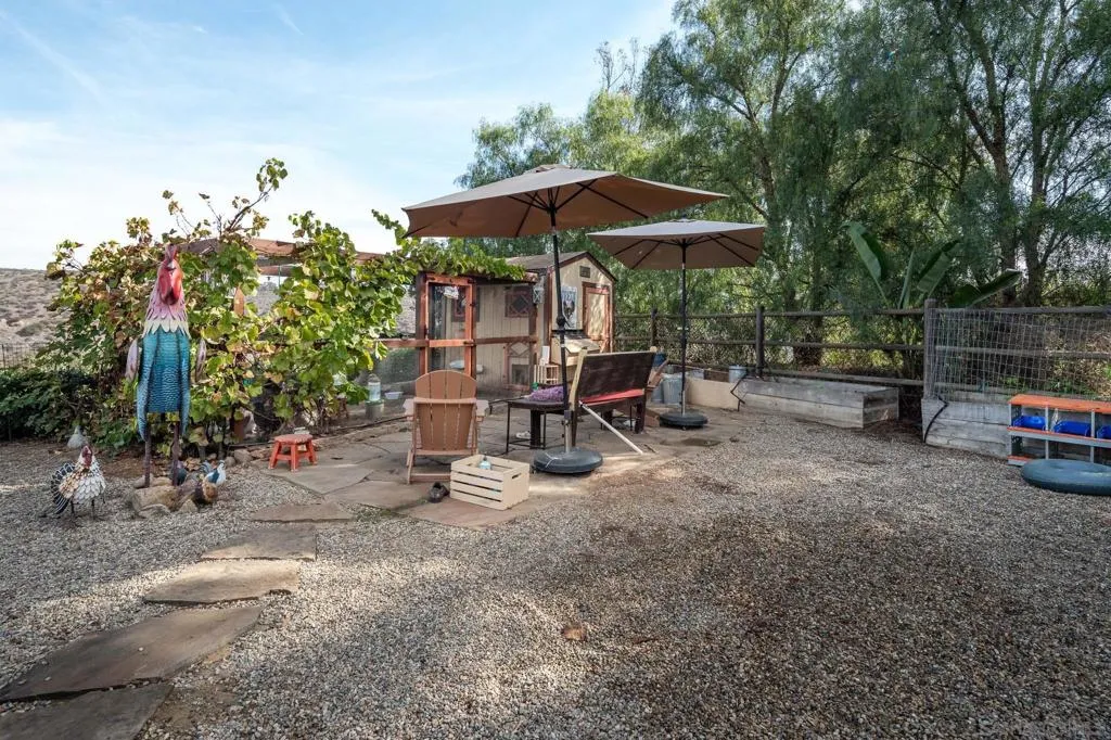 16531 Zumaque, Rancho Santa Fe, California 92067 home-pic-39