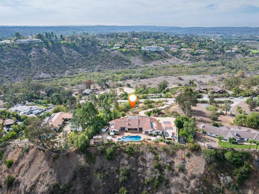 16531 Zumaque, Rancho Santa Fe, California 92067 home-pic-45