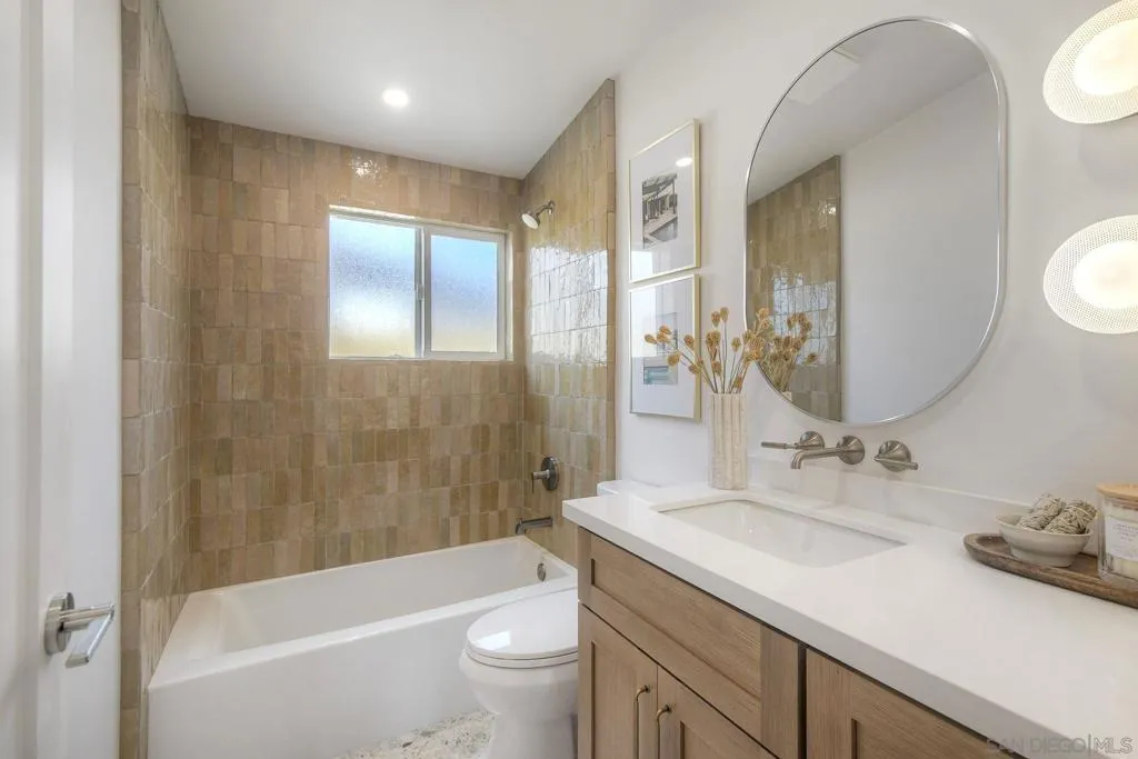 5162 Limerick Ave, San Diego, California 92117 home-pic-20