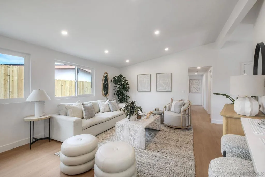 5162 Limerick Ave, San Diego, California 92117 home-pic-11