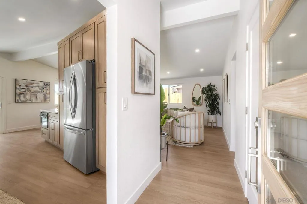 5162 Limerick Ave, San Diego, California 92117 home-pic-3