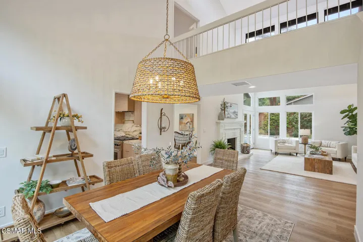2116 Glastonbury Rd Westlake-large-012-0