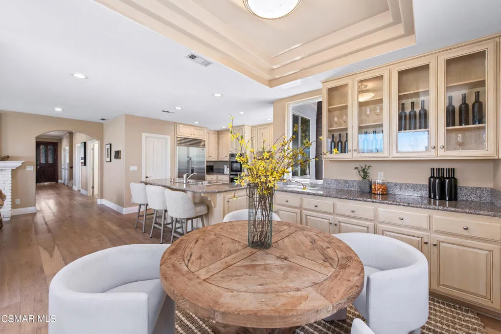 1074 Deseo Avenue, Camarillo, California 93010 home-pic-25