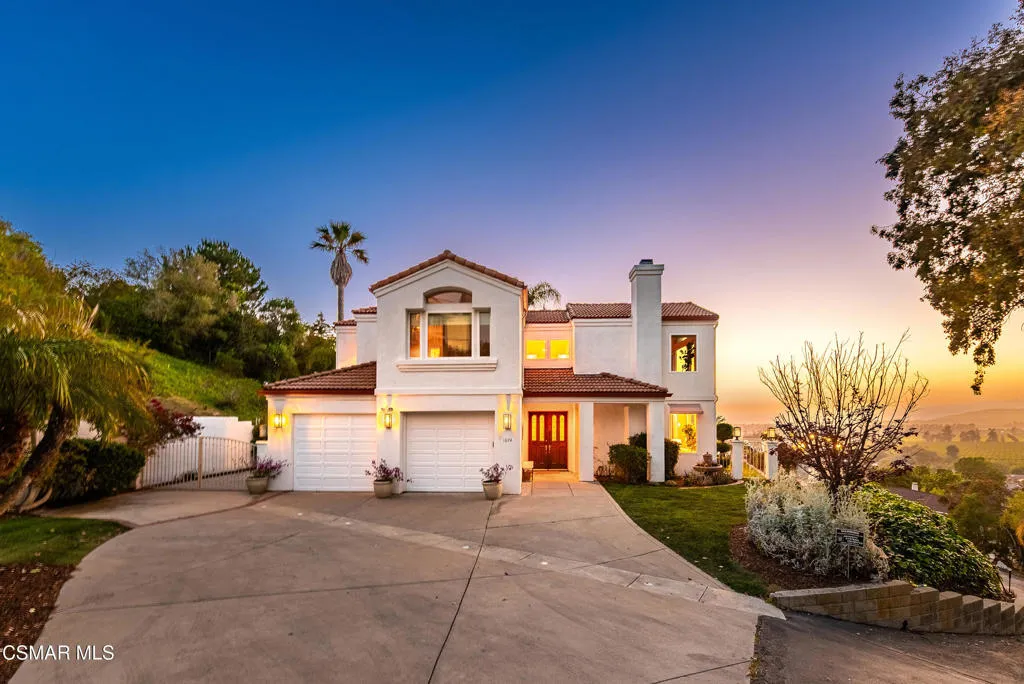 1074 Deseo Avenue, Camarillo, California 93010 home-pic-12