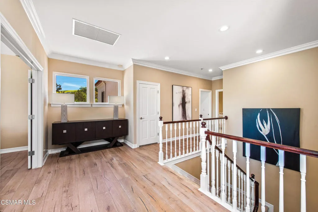 1074 Deseo Avenue, Camarillo, California 93010 home-pic-31