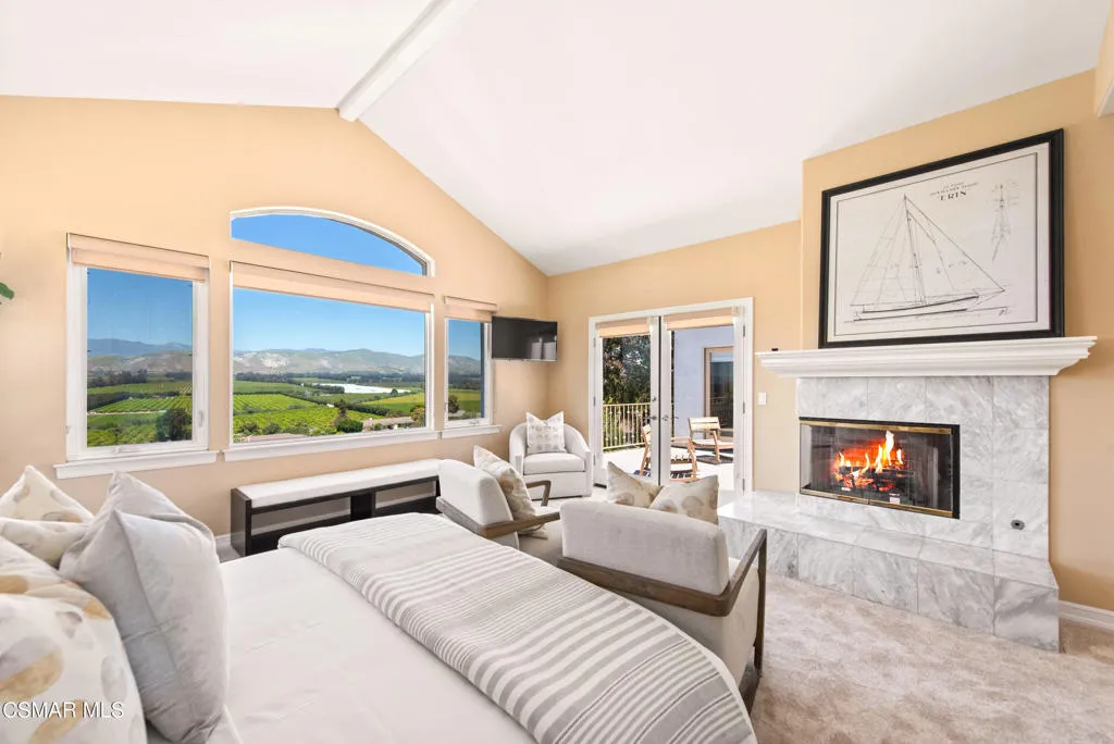1074 Deseo Avenue, Camarillo, California 93010 home-pic-32