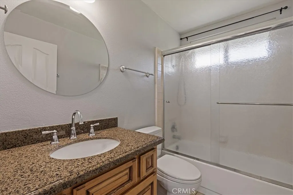 26010 Coronado Court, Valencia, California 91355 home-pic-13