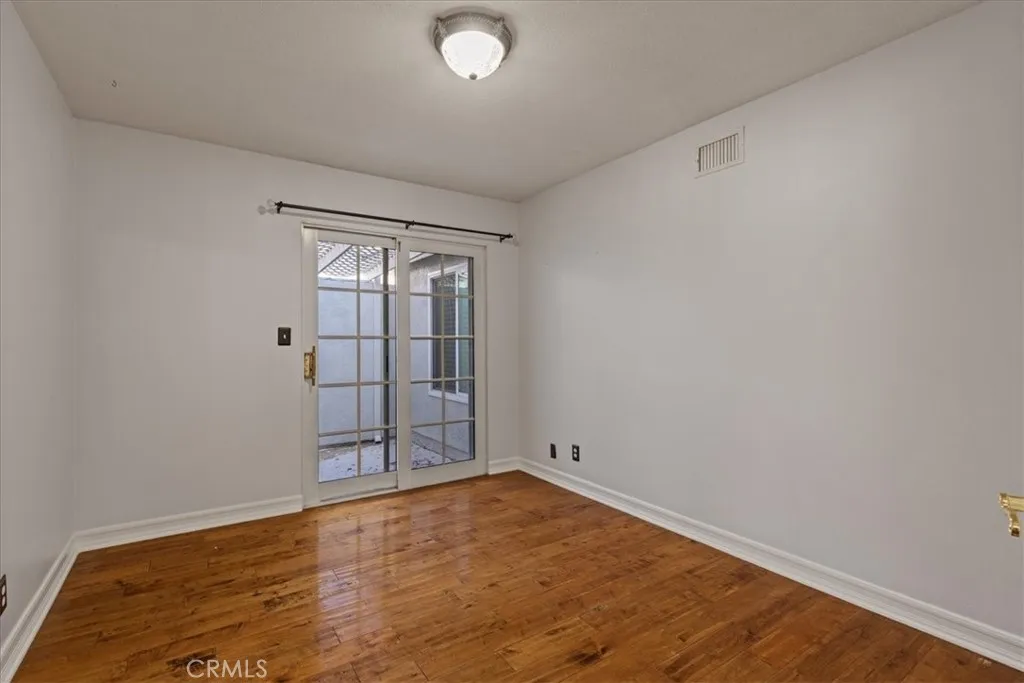 26010 Coronado Court, Valencia, California 91355 home-pic-8