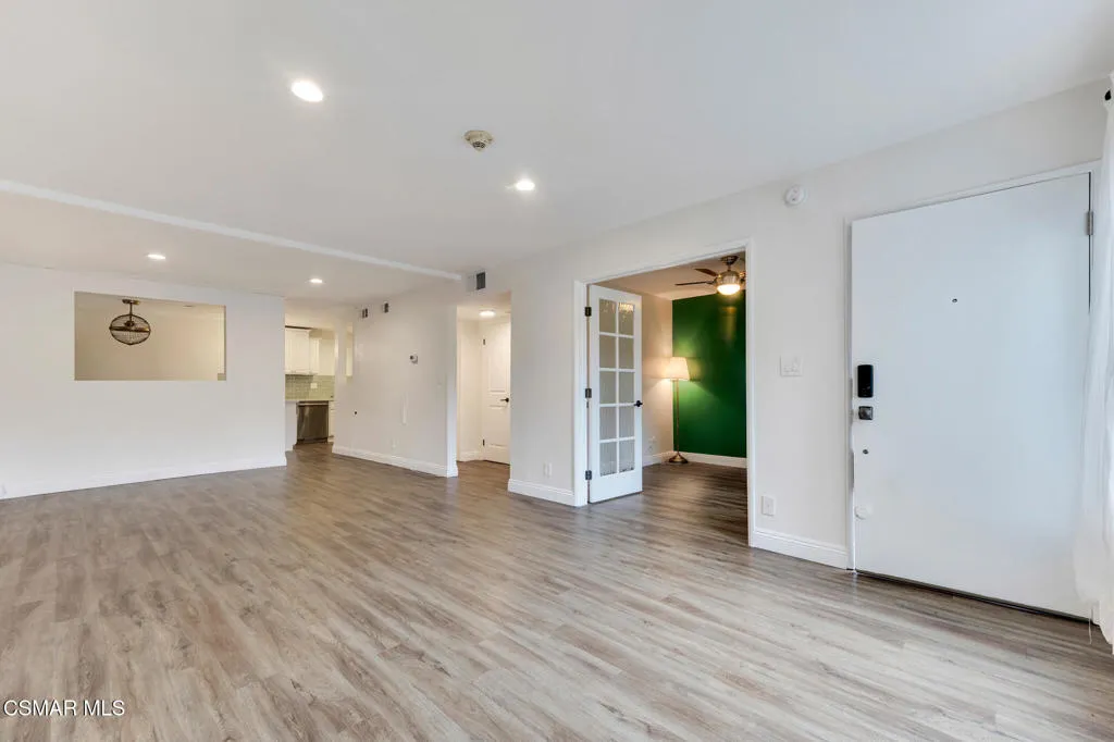 4939 Maytime Lane, Culver City, California 90230 home-pic-2