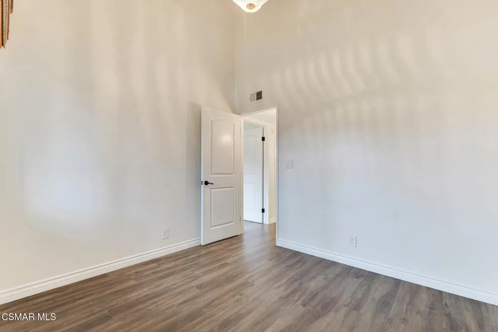 4939 Maytime Lane, Culver City, California 90230 home-pic-25