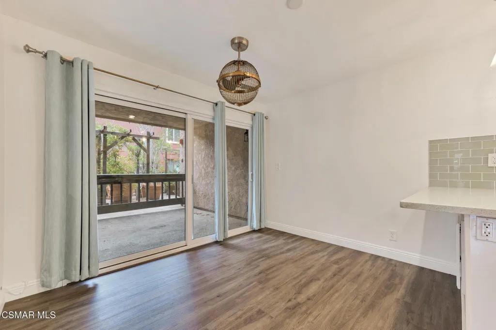4939 Maytime Lane, Culver City, California 90230 home-pic-9