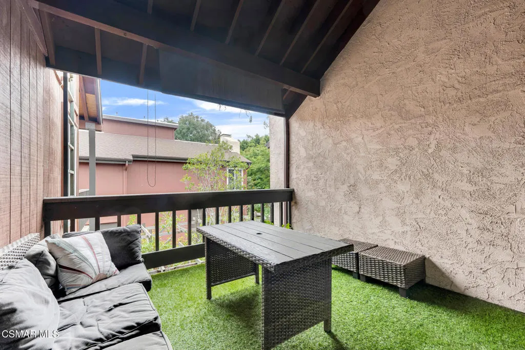 4939 Maytime Lane, Culver City, California 90230 home-pic-22