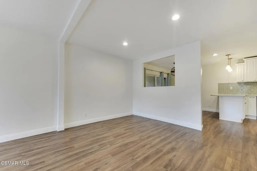 4939 Maytime Lane, Culver City, California 90230 home-pic-4