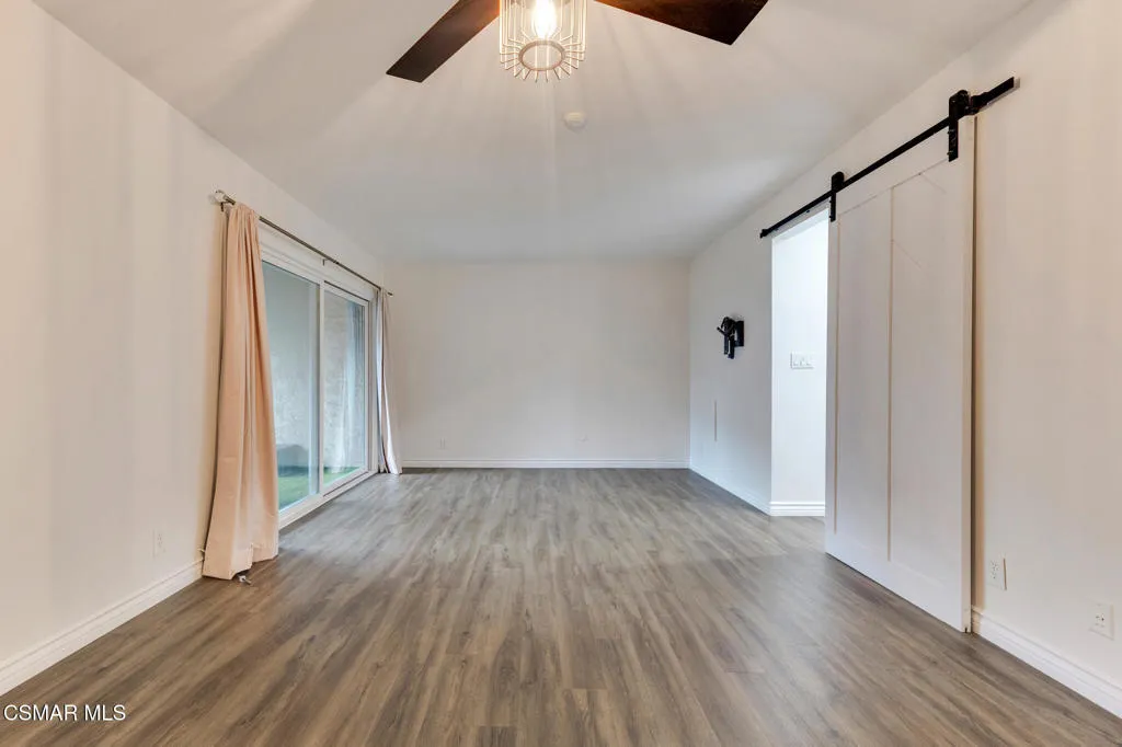 4939 Maytime Lane, Culver City, California 90230 home-pic-17