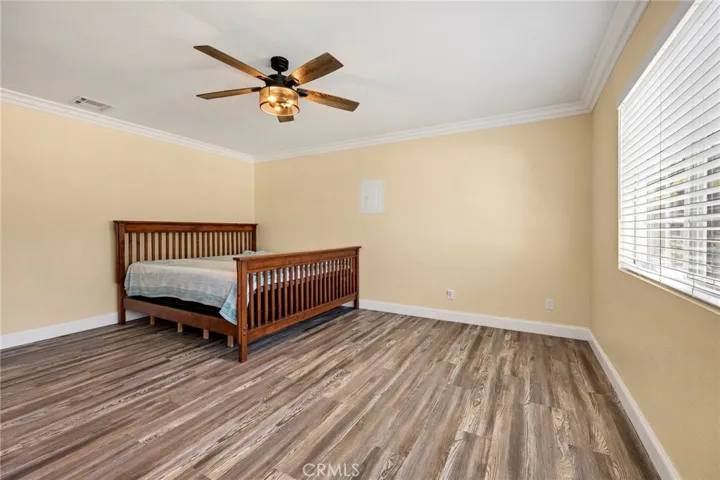 30245 Santa Fe, Hemet, California 92543