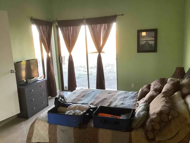 01K9TFHQ3FF93MGHHZ65952SH0_VER0X5_3ead15