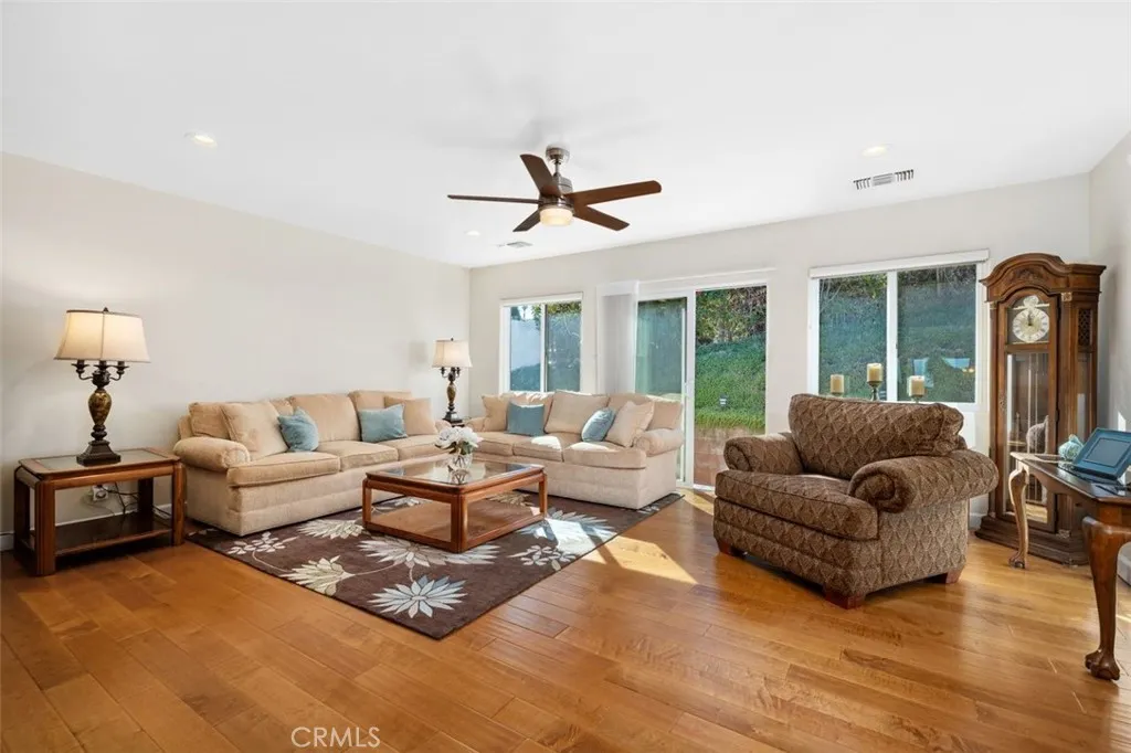 2504 Dalemead, Torrance, California 90505 home-pic-11