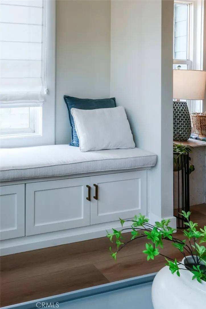 3958 Seneca Avenue, Los Angeles, California 90039 home-pic-8