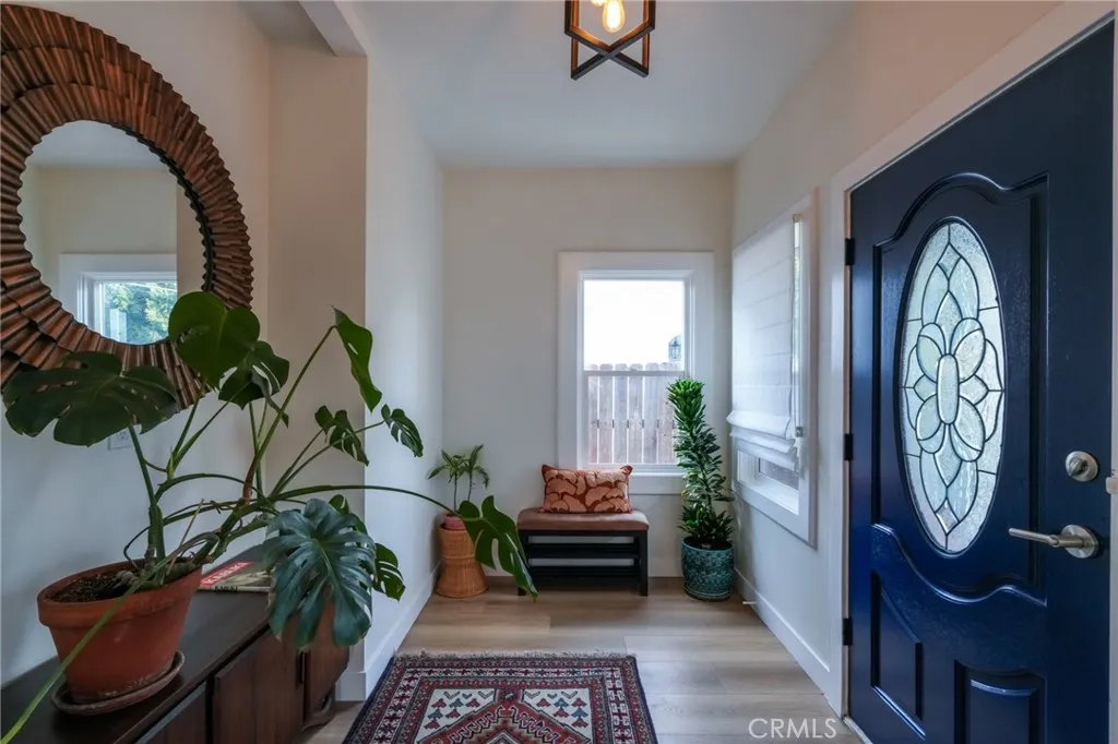 3958 Seneca Avenue, Los Angeles, California 90039 home-pic-4