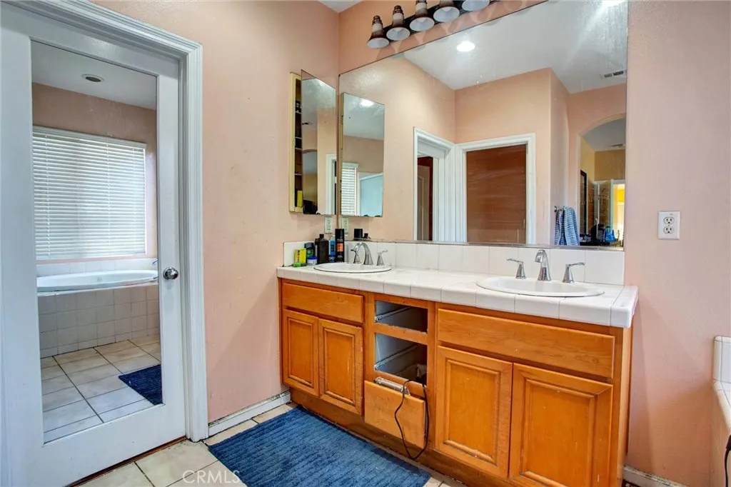 3295 E Springcreek, West Covina, California 91791 home-pic-31
