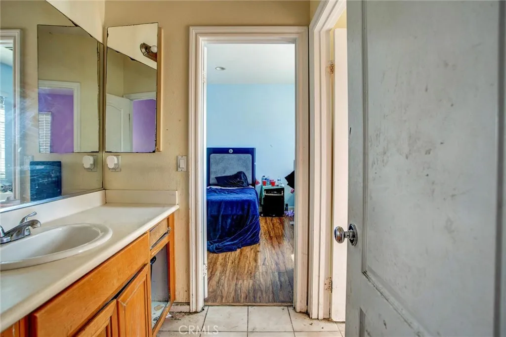 3295 E Springcreek, West Covina, California 91791 home-pic-40