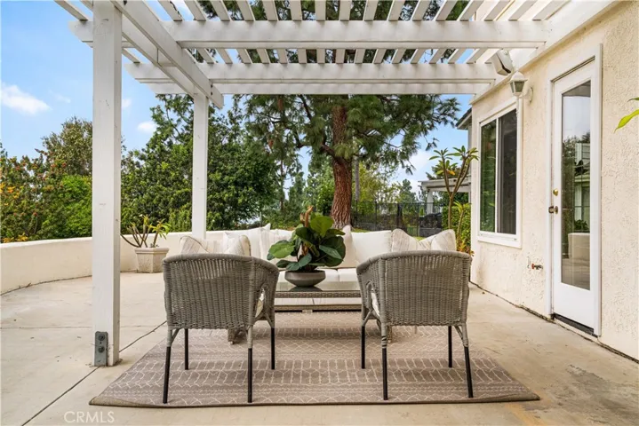 698 S Gentry, Anaheim Hills, California 92807