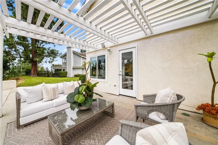 698 S Gentry, Anaheim Hills, California 92807