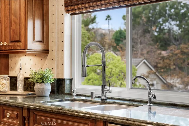 698 S Gentry, Anaheim Hills, California 92807