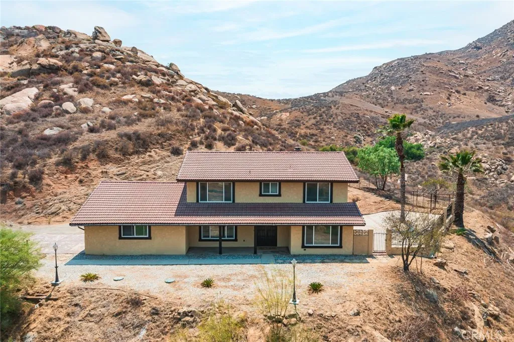 11425 Tiffany Lane, Moreno Valley, California 92557 home-pic-42